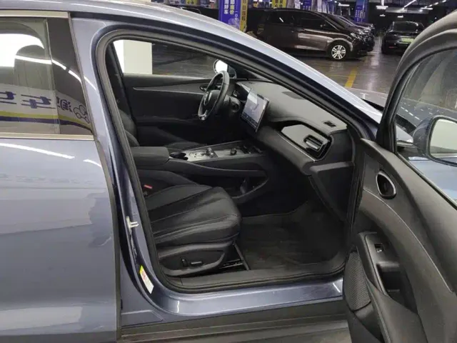 BYD Seal 06 — Фото автомобиля 8