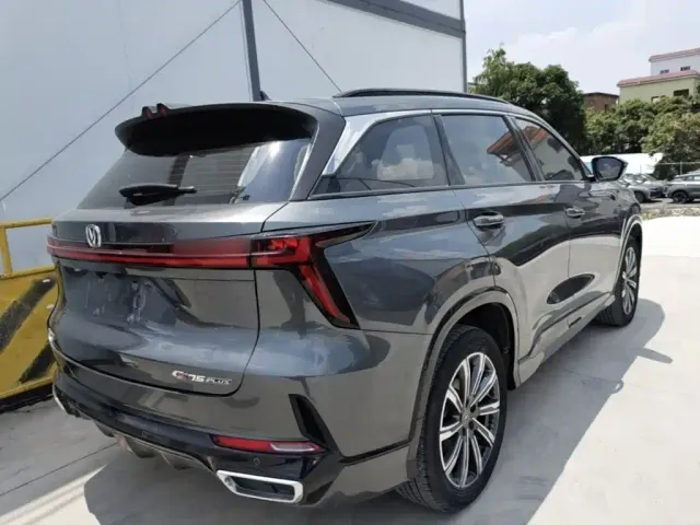 Changan CS75 Plus — Фото автомобиля 6