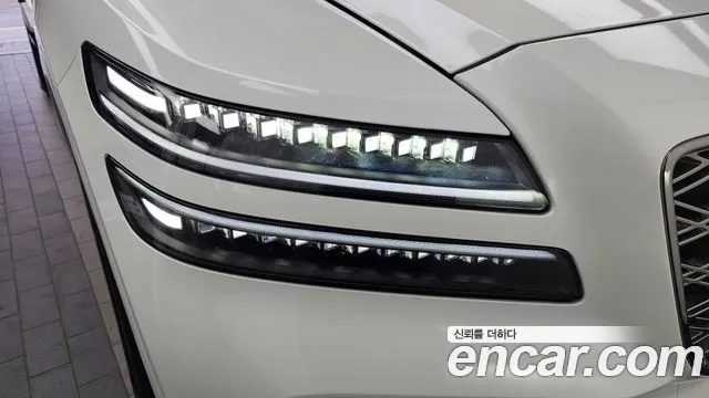 Genesis GV80 — Фото автомобиля 7