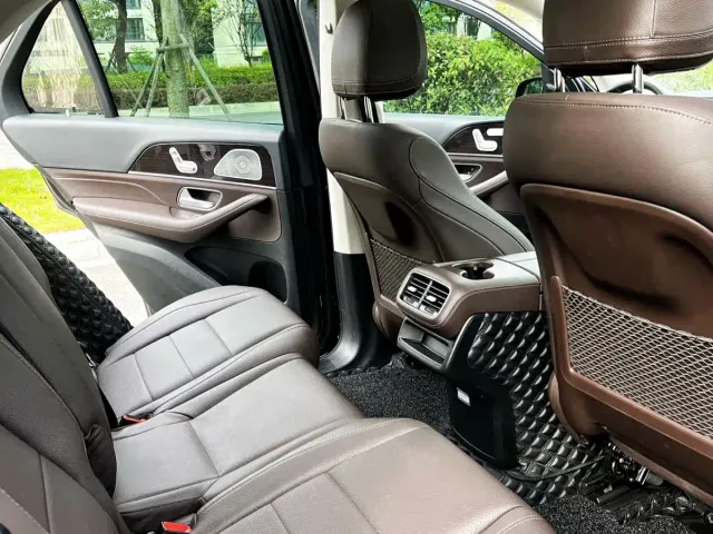 Mercedes-Benz GLE-Class — Фото автомобиля 8