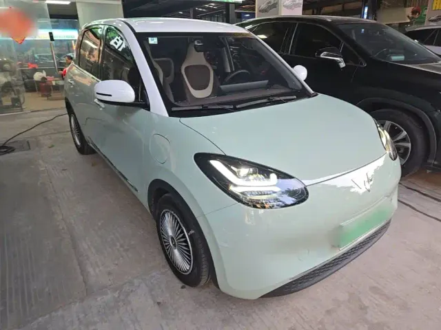 Wuling Bingo — Фото автомобиля 3