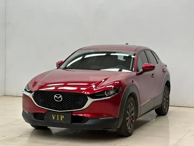 Mazda CX-30 — Фото автомобиля 3