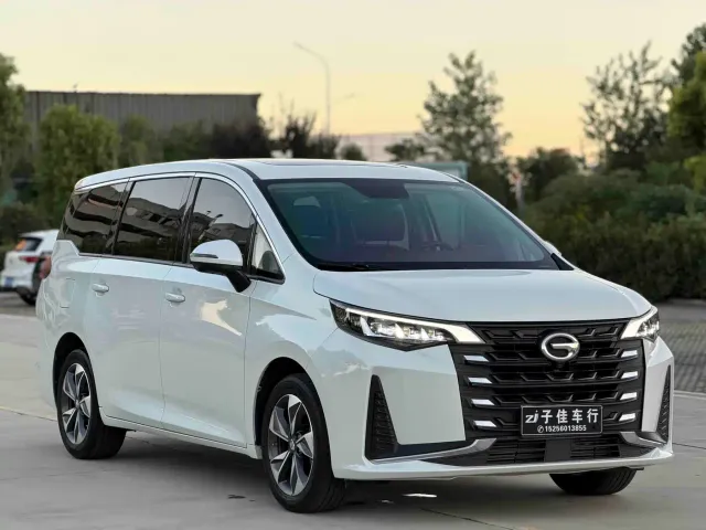 GAC Trumpchi M6 — Фото автомобиля 3