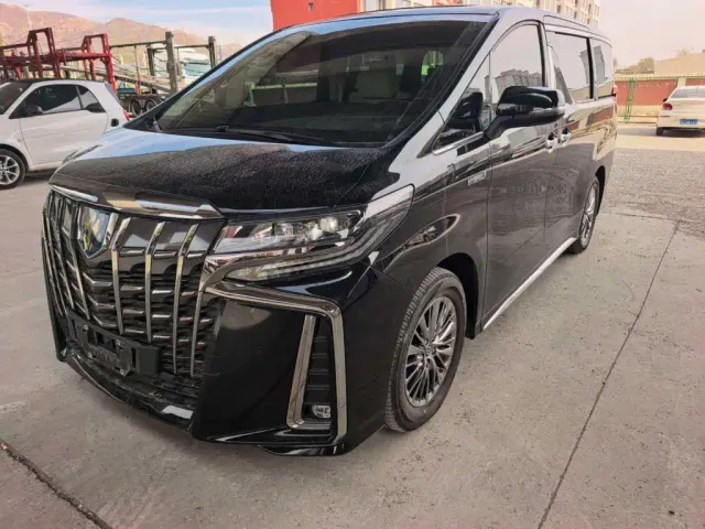 Фотография автомобиля — Toyota Alphard