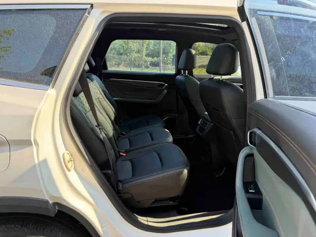 Geely Haoyue L — Фото автомобиля 9