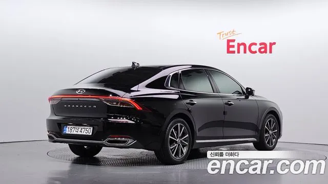 Hyundai Grandeur New — Фото автомобиля 2
