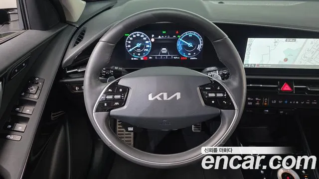 Kia Niro The All New Niro Signature — Фото автомобиля 14