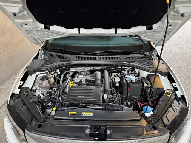 Volkswagen Sagitar — Фото автомобиля 14