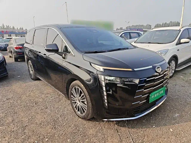 GAC Trumpchi Trumpchi E8 NEV 2024 Model 150km MAX+ — Фото автомобиля 3
