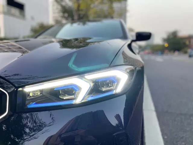 BMW 3 Series — Фото автомобиля 17