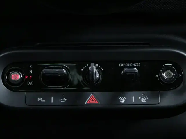 MINI Electric MINI ACEMAN — Фото автомобиля 27