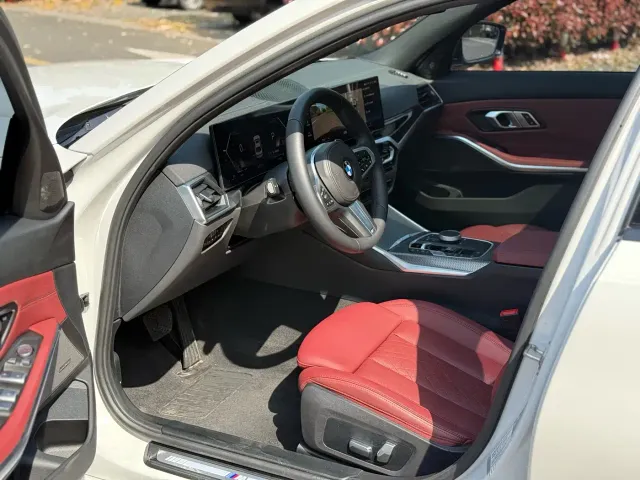 BMW 3 Series — Фото автомобиля 6