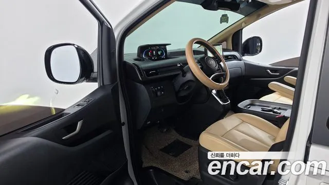 Hyundai Staria — Фото автомобиля 15