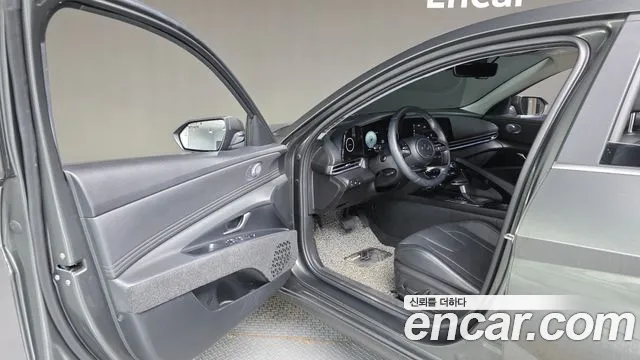 Hyundai Avante CN7 — Фото автомобиля 10