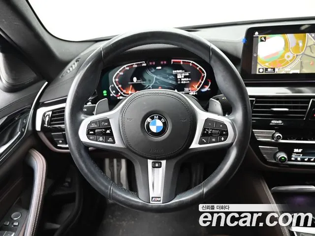 BMW 5 Series G30 — Фото автомобиля 13