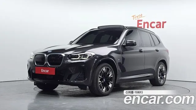 Фотография автомобиля — BMW iX3 G08 (2020–2024)