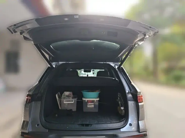 BYD Song Pro — Фото автомобиля 15