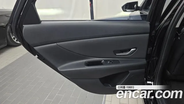 Hyundai Avante CN7 — Фото автомобиля 14