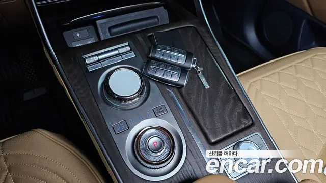 Genesis GV80 — Фото автомобиля 11