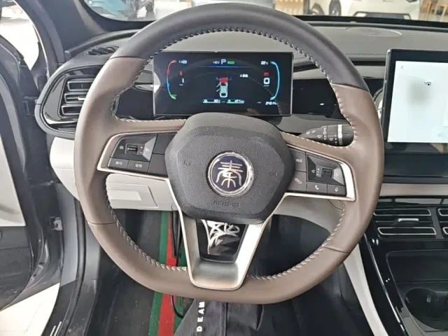 BYD Qin PLUS — Фото автомобиля 10