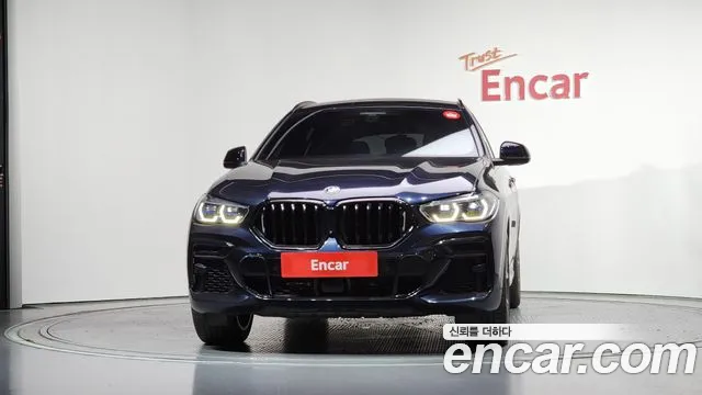 BMW X6 xDrive40i M Sport — Фото автомобиля 3