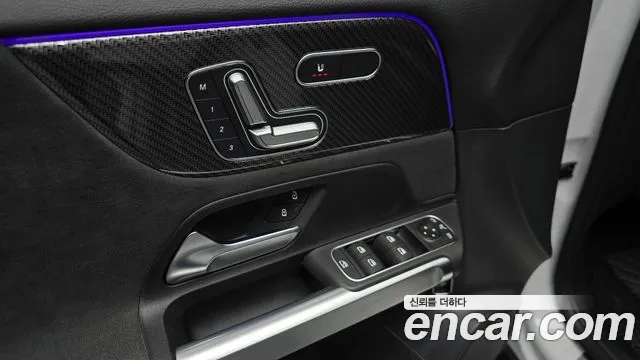 Mercedes-Benz GLB-Class — Фото автомобиля 17