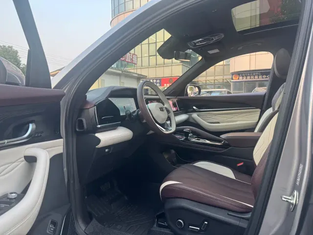 Geely Xingyue L — Фото автомобиля 10
