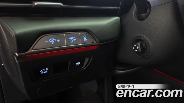 Genesis GV80 — Фото автомобиля 25