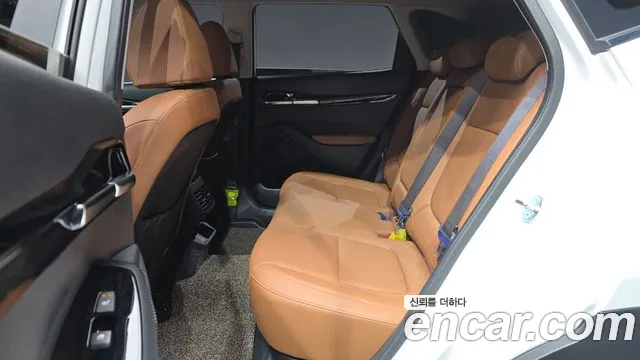 Kia Seltos New — Фото автомобиля 18