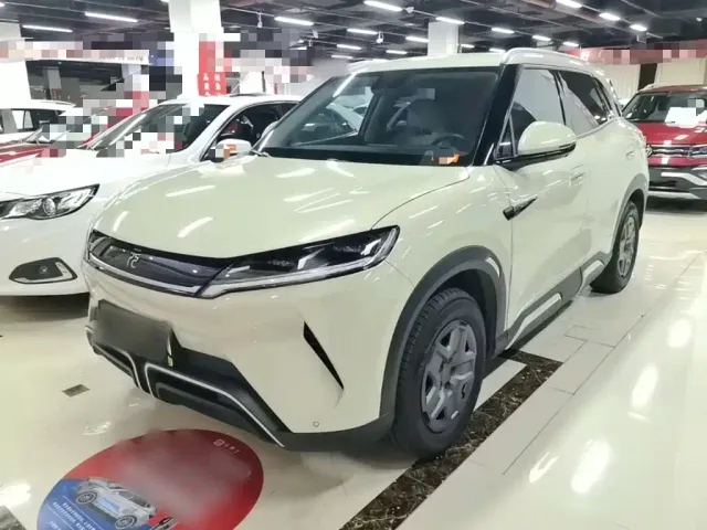 Фотография автомобиля — BYD Yuan UP