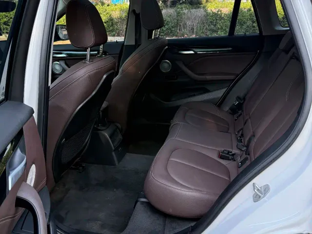 BMW X1 — Фото автомобиля 8