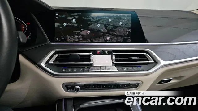 BMW X7 — Фото автомобиля 12
