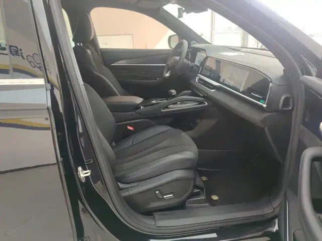 Geely Xingyue L — Фото автомобиля 8