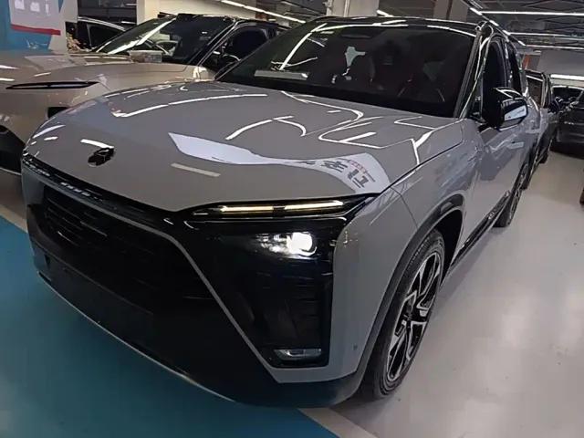 Фотография автомобиля — Nio ES8