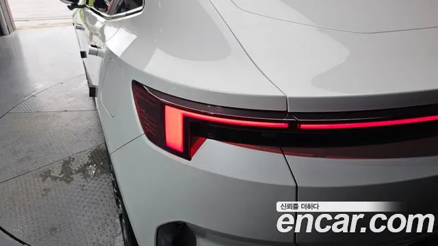 Polestar Polestar 4 — Фото автомобиля 23