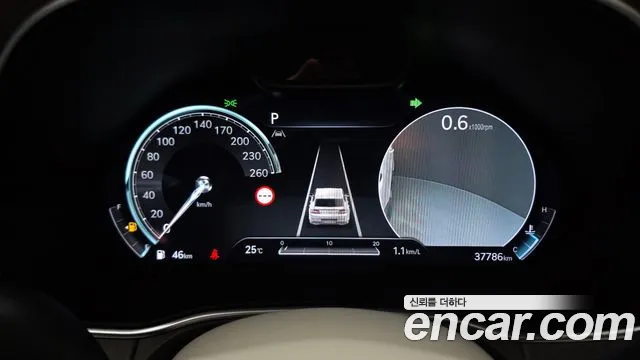 Genesis GV80 — Фото автомобиля 11