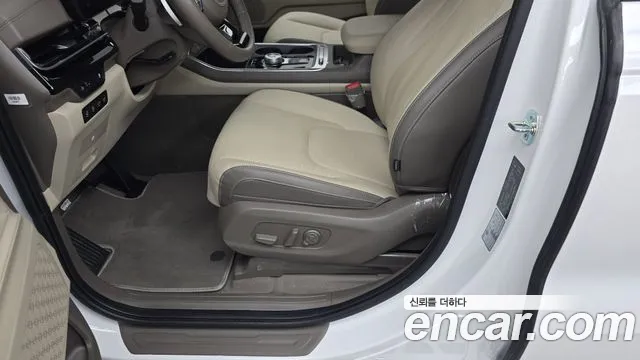 Kia Carnival 4th Gen — Фото автомобиля 24