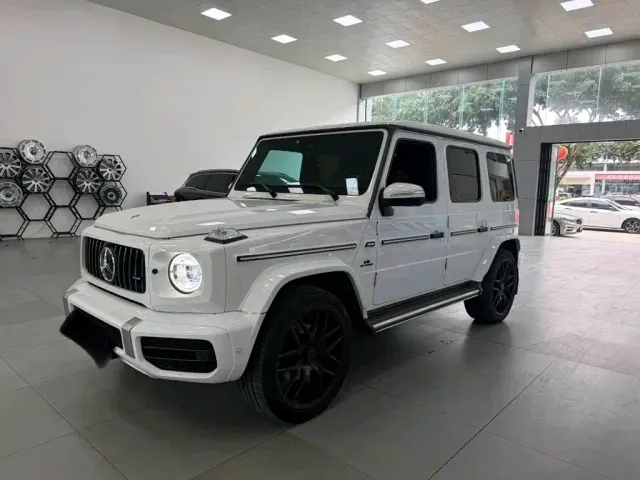 Фотография автомобиля — Mercedes-Benz G-Class