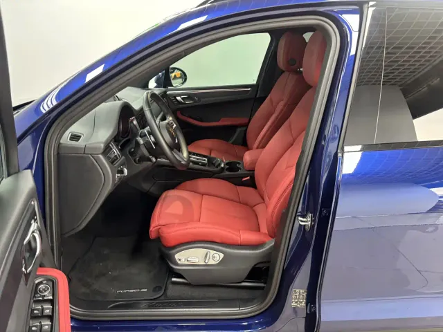 Porsche Macan — Фото автомобиля 12