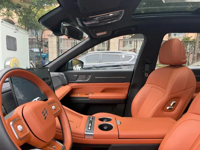 Jetour X70L — Фото автомобиля 24