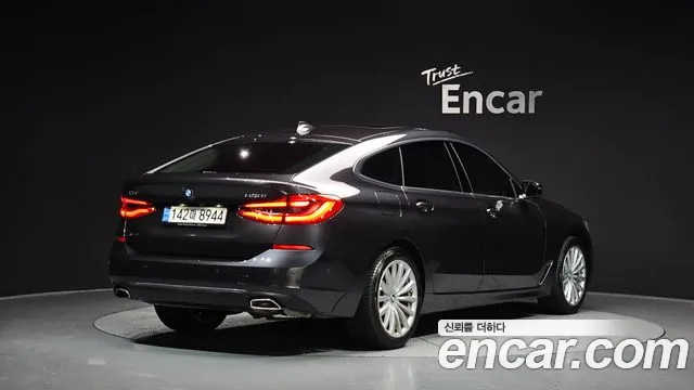 BMW Gran Turismo — Фото автомобиля 2