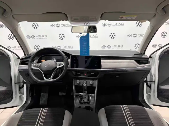 Volkswagen Bora — Фото автомобиля 7