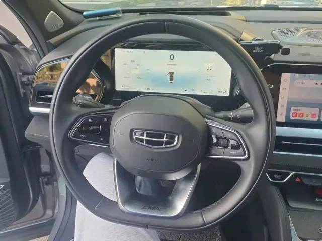 Geely Xingyue L — Фото автомобиля 15