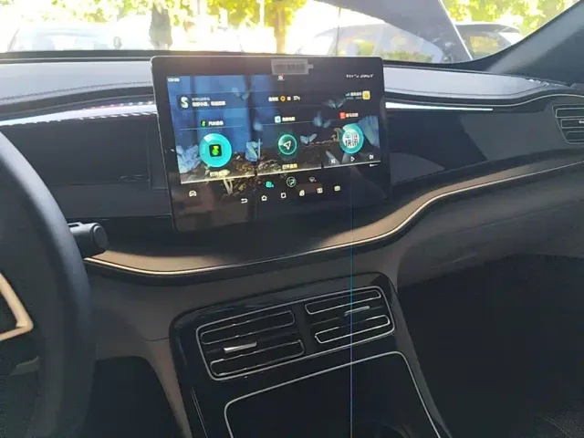 BYD Qin PLUS — Фото автомобиля 12
