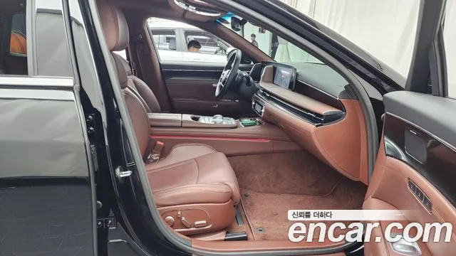 Genesis G90 Бензин 3.5 турбо AWD — Фото автомобиля 11