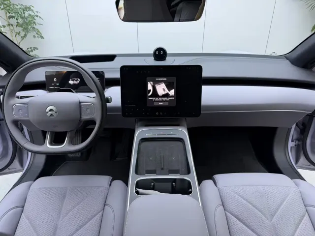 Nio ET5 — Фото автомобиля 7