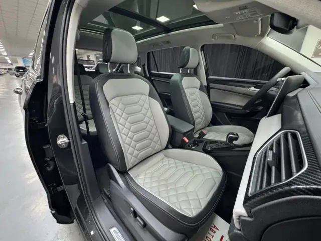 Volkswagen Tayron — Фото автомобиля 11