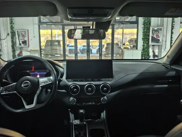 Nissan Sylphy — Фото автомобиля 14