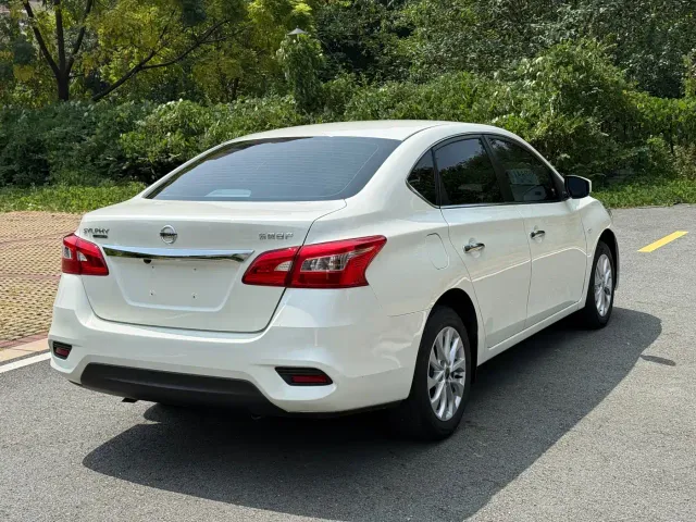 Nissan Sylphy — Фото автомобиля 9