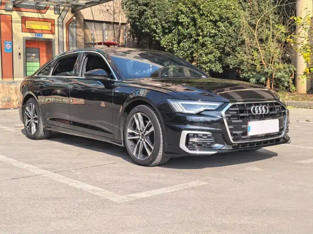 Audi A6L — Фото автомобиля 3